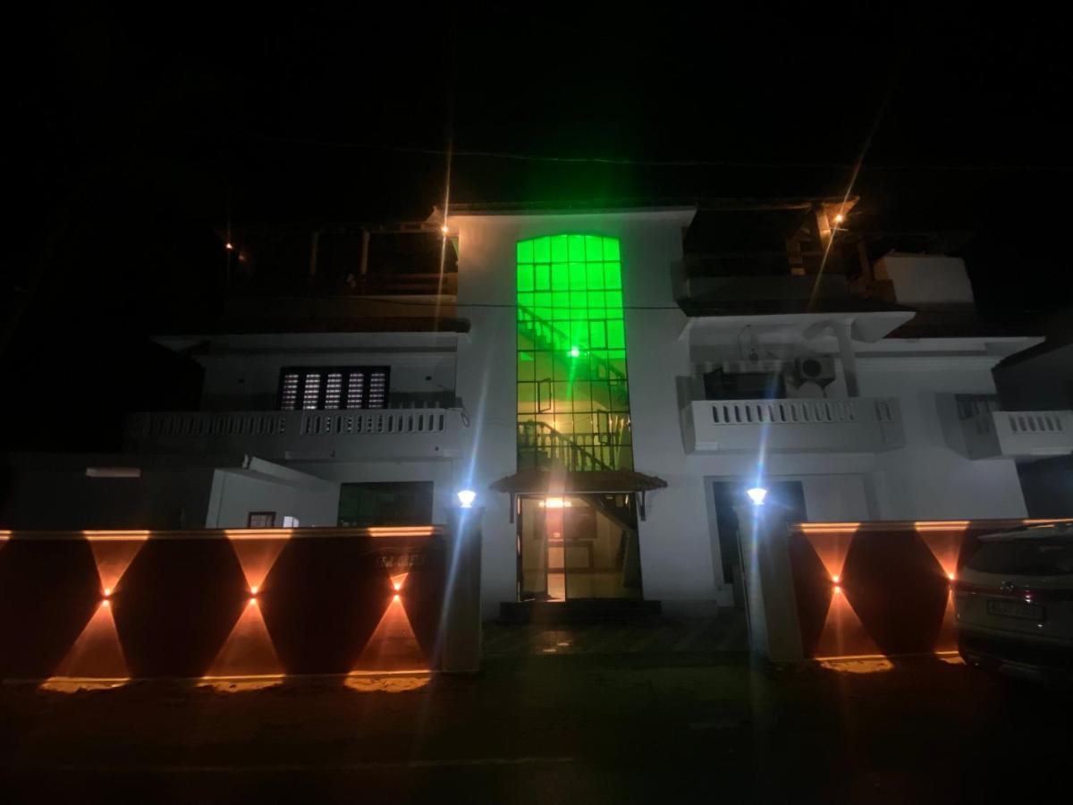 Uday'S Seagreen Cherai Beach Exterior foto